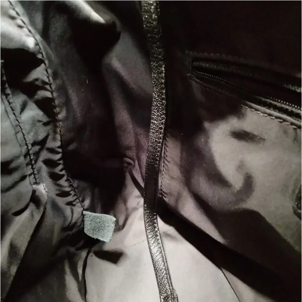 💎✨Authentic✨💎CHANEL Tote Bag Black - Picture 12 of 16